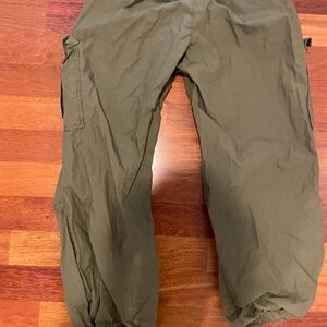 GAP Green Casual Cargo Pants